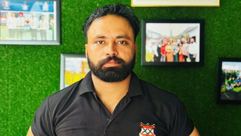 varshit tyagi ( Tyagi Sir )